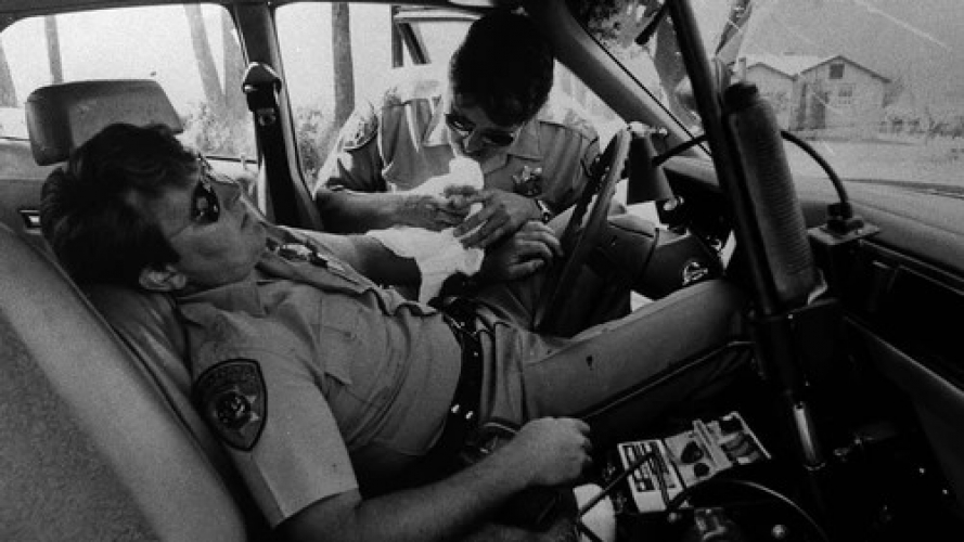 La folle histoire de la fusillade de Norco